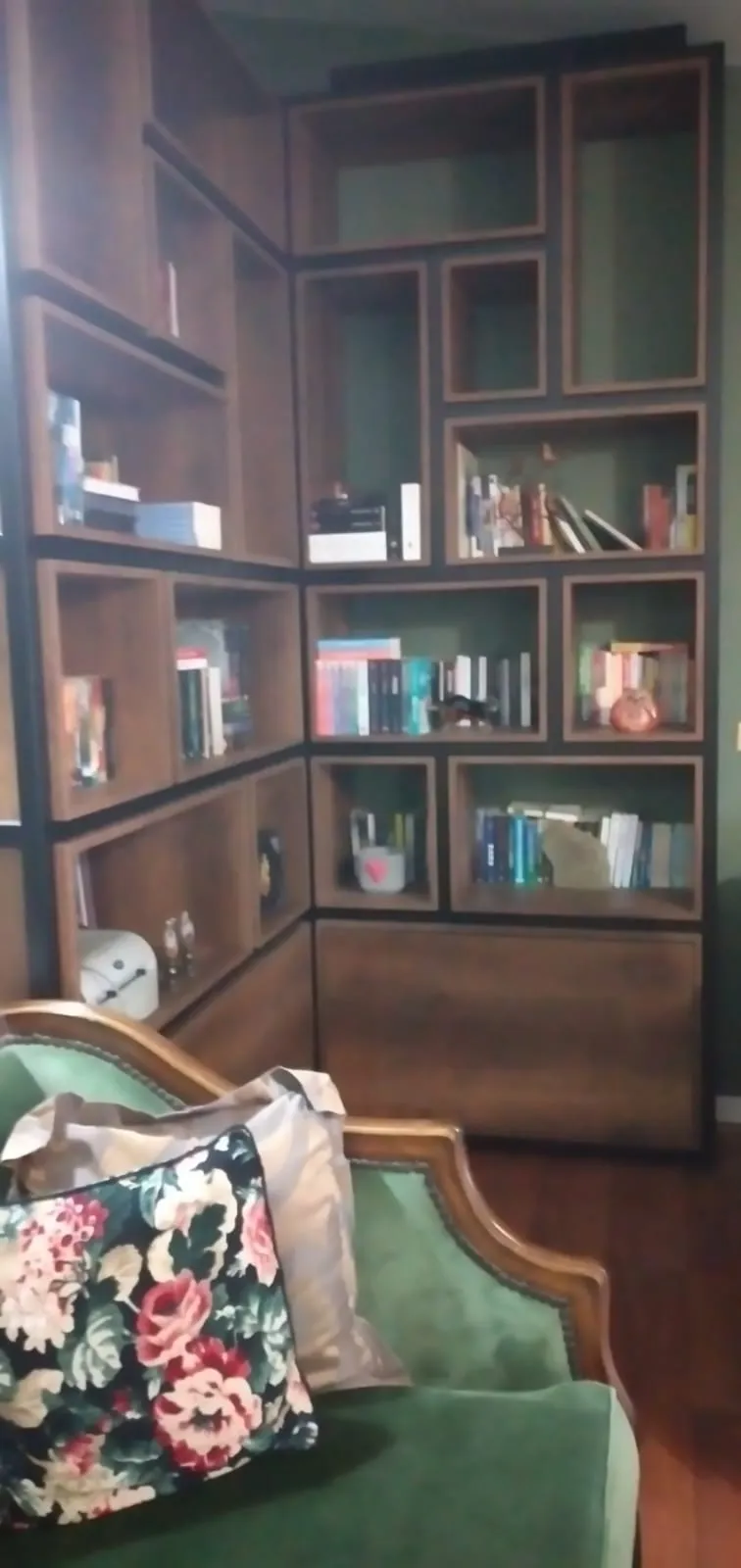 Hizmet Görseli: Oturma Odası Mobilya Tasarımı